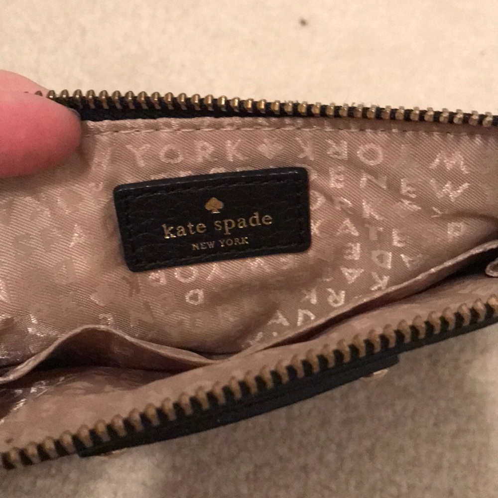 Kate spade wristlet - Picture 2 of 4